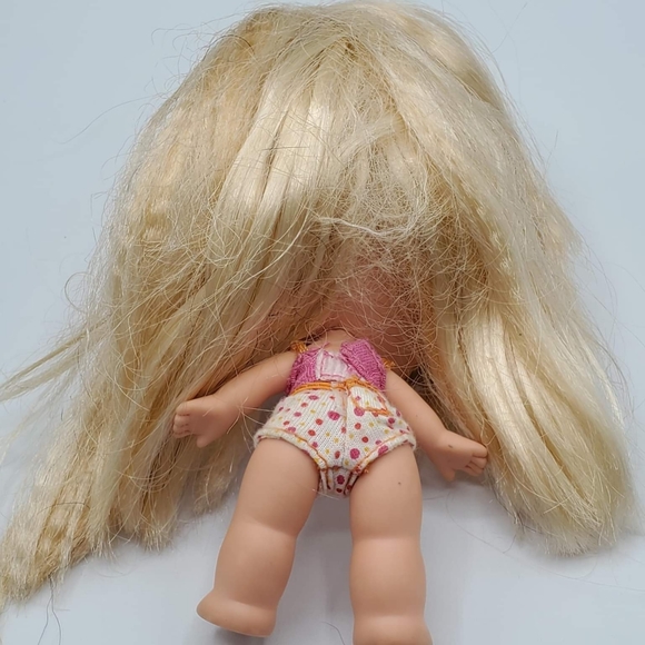 Bratz Babyz - Cloe - Picture 2 of 2